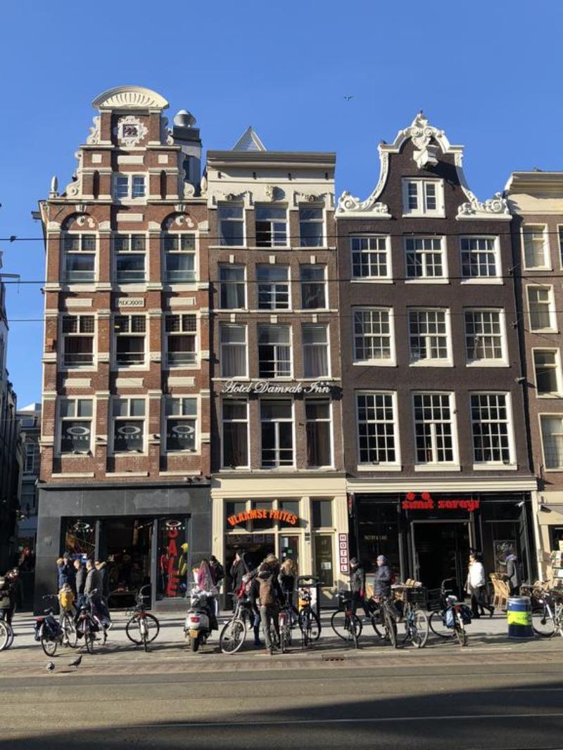 Hotel Damrak Ámsterdam Exterior foto